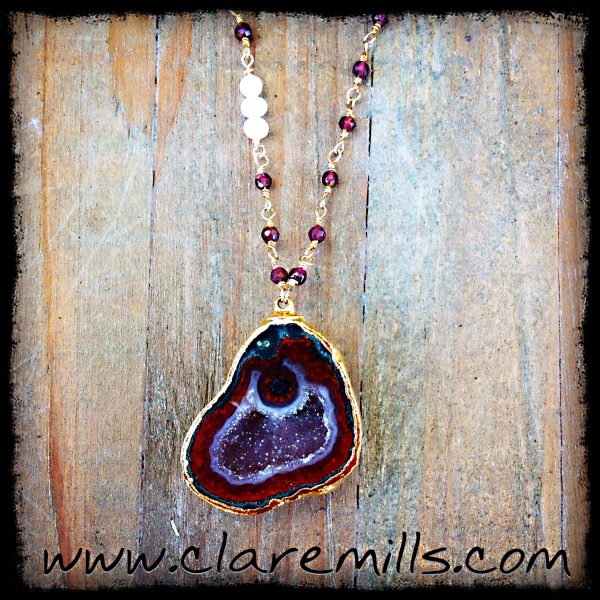 Layla Geode Necklace