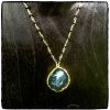 Geode on Spinel Chain