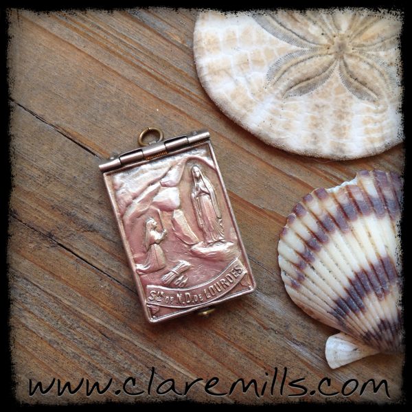 French Art Nouveau Locket -- Reserved for Tina Rose