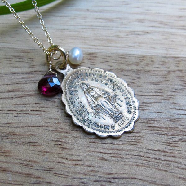 Scalloped Miraculous Mary Antique Necklace with Pearl & Garnet - Image 4