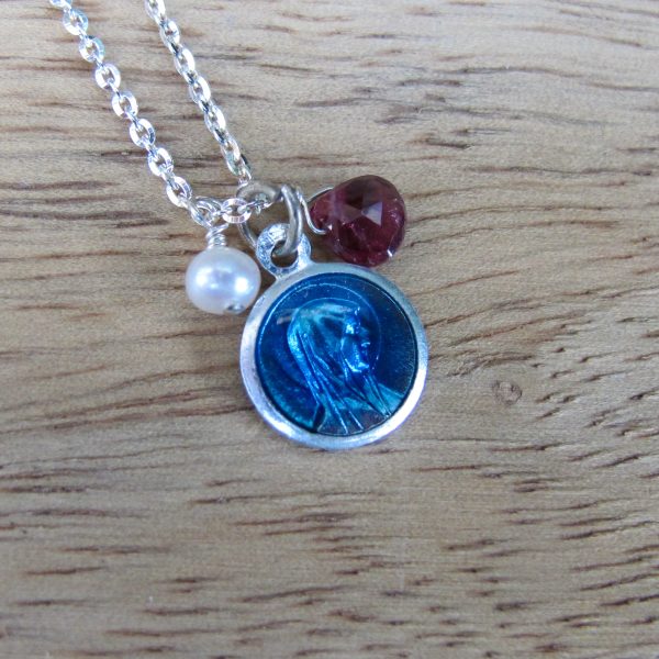 Mother Mary Antique Religious Necklace - Image 3