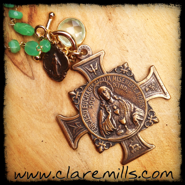 The Sacred Heart Cross on Chrysoprase - Image 2