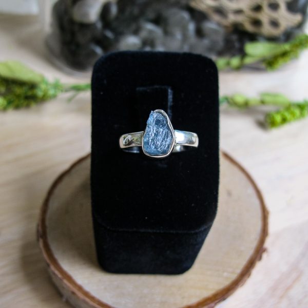 Sia Aquamarine Ring