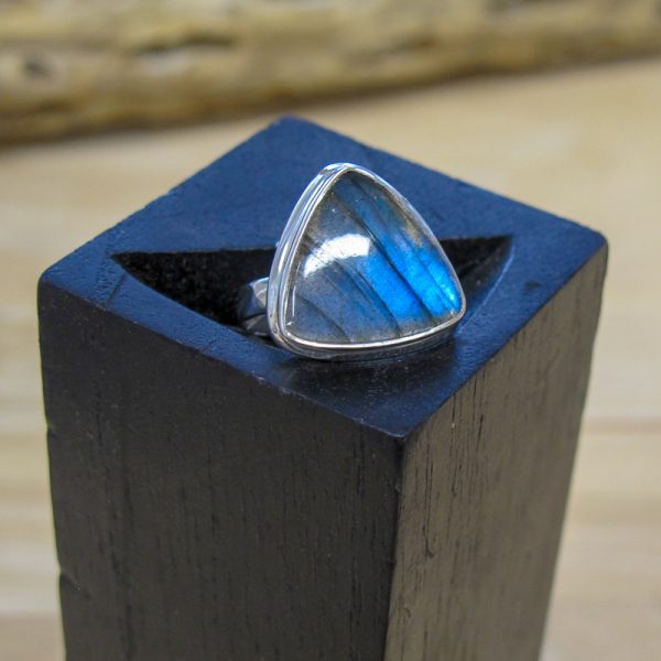 Sterling Silver Bezel Labradorite Ring - Image 2