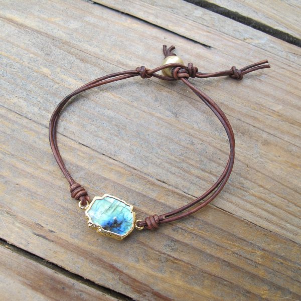 Labradorite & Leather Gemstone Bracelet - Image 4