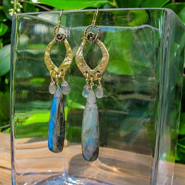 Luna Labradorite Earrings - Image 3