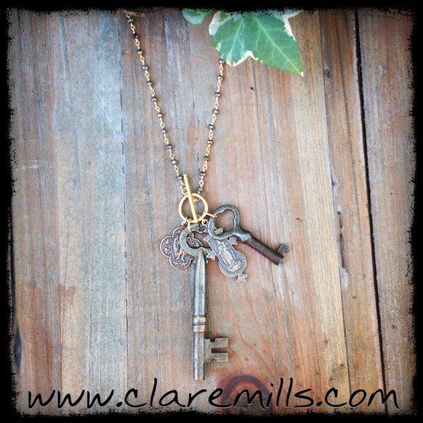Vintage Keys Necklace - Image 2