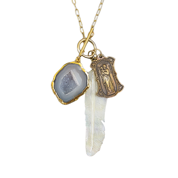 “Guardian Feather” Geode & Mother-of-Pearl Toggle Necklace - Image 3